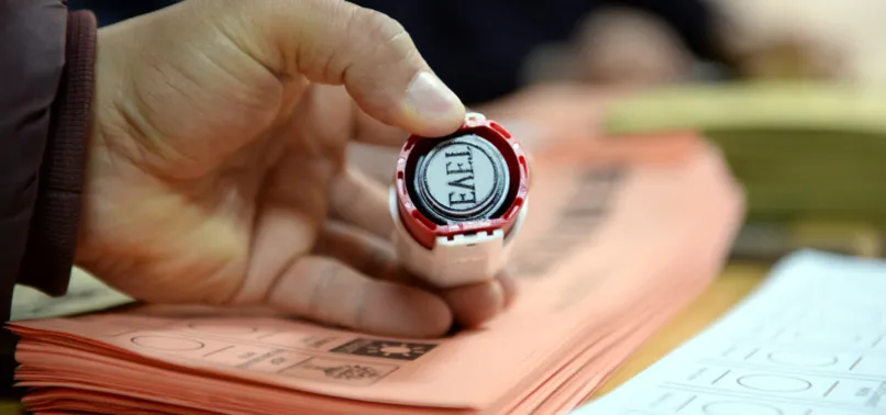 ŞOK MESAJLAR ORTAYA ÇIKTI! LİSTEYİ CHP'YE KİM VERDİ?