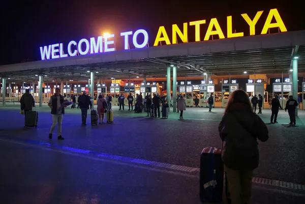 1670307370851.jpg 10 ayda 45 milyonu geçti! Turzimde 'altın sonbahar' - 2