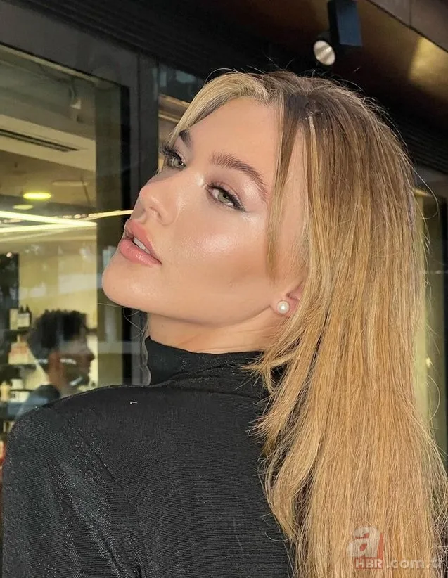 Güzel oyuncu Melisa Döngel'in sürpriz aşkı ortaya çıktı! Meğer Galatasaraylı futbolcuyla... 3