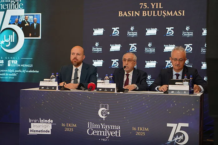 İlim Yayma Cemiyeti’nin 75. yıl buluşması! Bilal Erdoğan’dan net mesaj: Türkiye Yüzyılı hikayesinde önemli birer yapı taşı olmaya vesile olacak