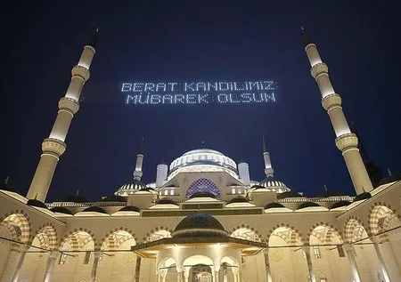 Berat Kandili mesajları | En anlamlı, dualı ve hadisli Berat Kandili sözleri