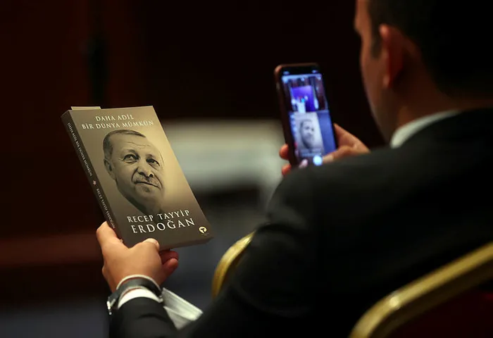 Başkan Erdoğan'dan 76. BM Genel Kurulu’nda “kitap gibi” konuşma: Daha Adil Bir Dünya Mümkün - 5