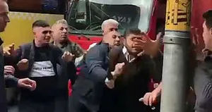 Kamyonet sürücüsü ile İETT şoförü arasında kavga