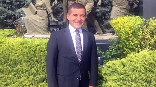 AK Parti'li isme suikast girişimi son anda önlendi - 1