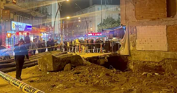 Büyükçekmece’de inşaat kazısı sırasında merak uyandıran keşif! Lahit bulundu