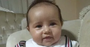 3 aylık bebeğini döverek öldürdü