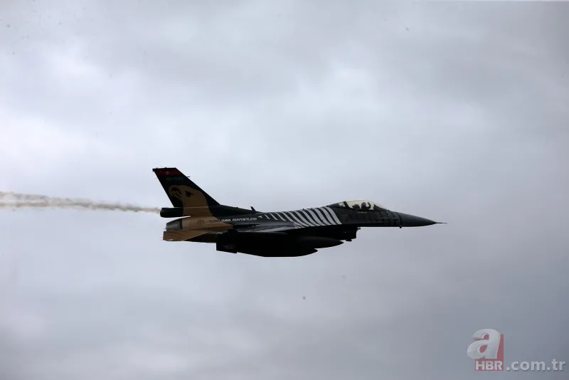 Teknofest Karadeniz'e son günde ziyaretçi akını! Vatandaşlardan Kızılelma ve Hürjet'e yoğun ilgi 14