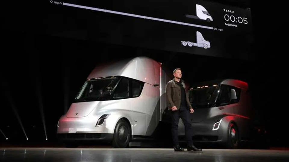 Tesla'ya şok dava! Tam 2 milyar dolar...