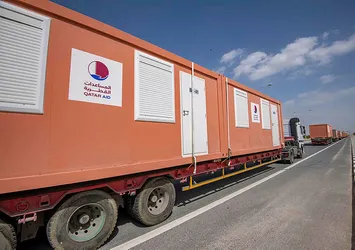 Konteyner evler Katar'dan yola çıktı