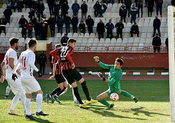 TFF 2.Lig'de ilginç olay! Kendini oyuna aldı