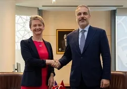 Bakan Fidan İngiliz mevkidaşı ile görüştü