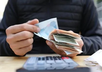 Borç yapılandırması 2 yıl uzatıldı! Hem vatandaşı hem de iş dünyasını ilgilendiriyor