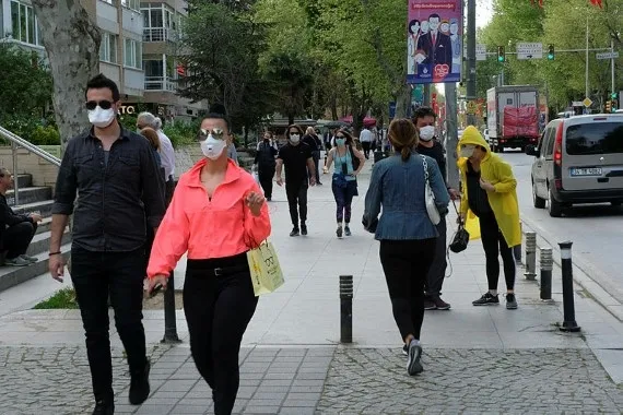 Akılalmaz görüntü! Bağdat Caddesi'ndeki insan yoğunluğu havadan görüntülendi - 2