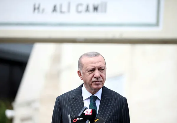 Rusya Devlet Başkanı Vladimir Putin, Azerbaycan-Ermenistan ’savaş’ında hangi safta?