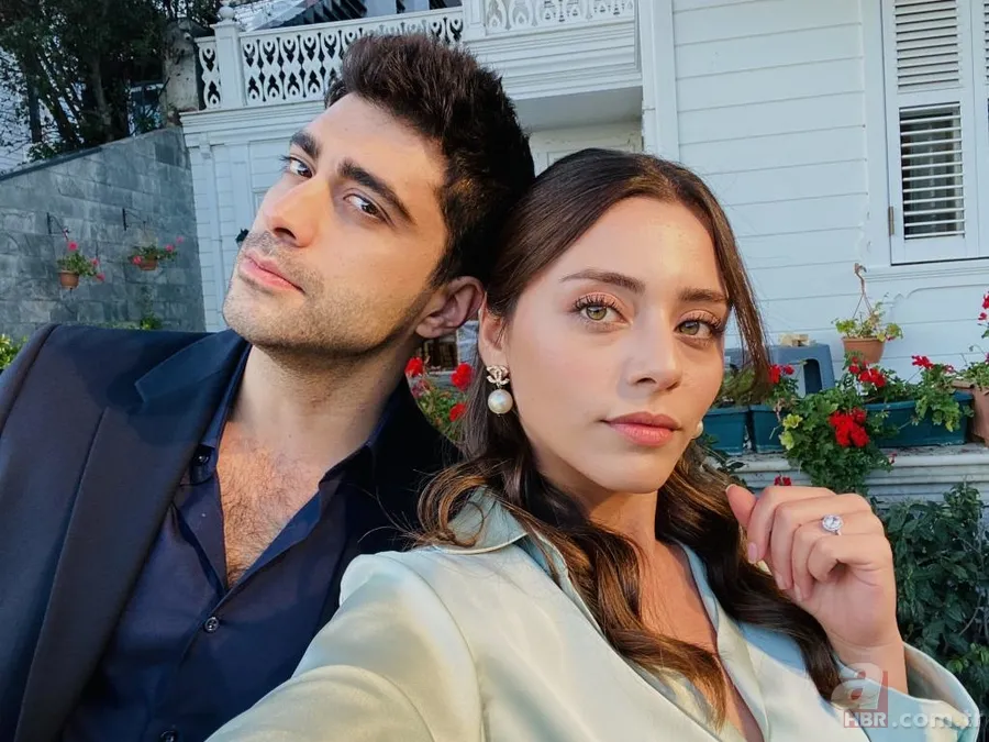 Kızılcık Şerbeti’nin yıldızları Sıla Türkoğlu ve Doğukan Güngör’ün dizi aşkı gerçek oldu! Ölümden dönen ikilinin ilişkisi ortaya çıktı 3