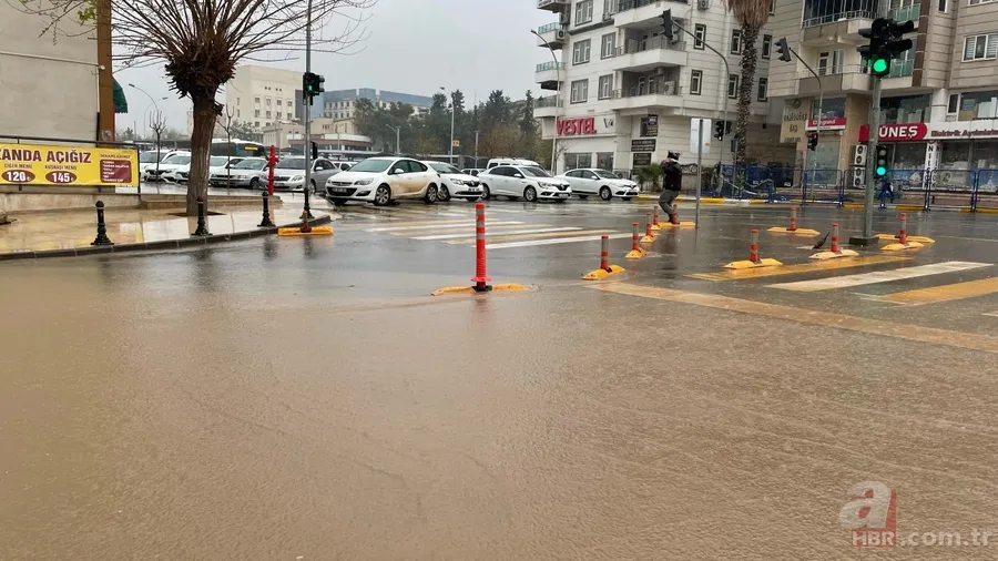 Deprem bölgesi Şanlıurfa'da etkili sağanak 2