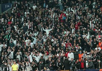 Sporting Lizbon - Beşiktaş maçı öncesi kavga! Beşiktaşlı taraftarlar yaralandı! Lizbon Emniyet Müdürlüğünden son dakika açıklaması