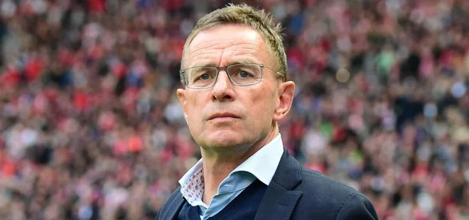 Fenerbahçe taraftarı sosyal medyada o teknik direktör için ayağa kalktı! Ralf Rangnicki gelsin!