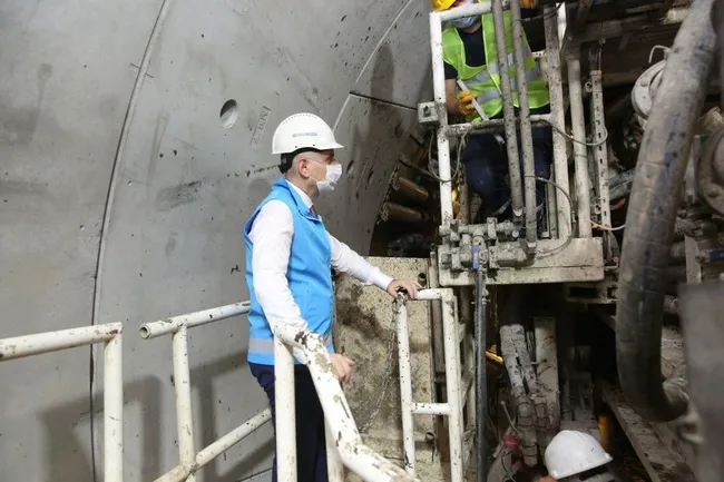 Bakan Karaismailoğlu: Başakşehir-Kayaşehir Metro Hattı 18 ay sonra hizmete girecek