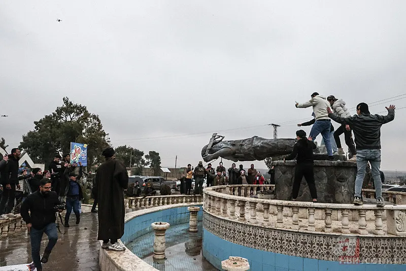 Terörün sembolleri bir bir yıkıldı! Tabka’da tarihi anlar 13