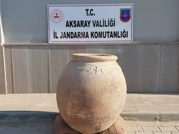 saka-degil-gercek-arka-koltuga-sigmayinca-on-koltuga-yerlestirdi-incelenince-ne-oldugu-ortaya-cikti-1662548669644.jpg Şaka değil gerçek! Arka koltuğa sığmayınca ön koltuğa yerleştirdi! İncelenince ne olduğu ortaya çıktı - 6