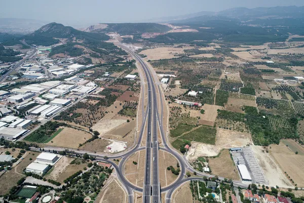 1625459813298.jpg Otoyol ve köprüler tıkır tıkır işliyor! - 5