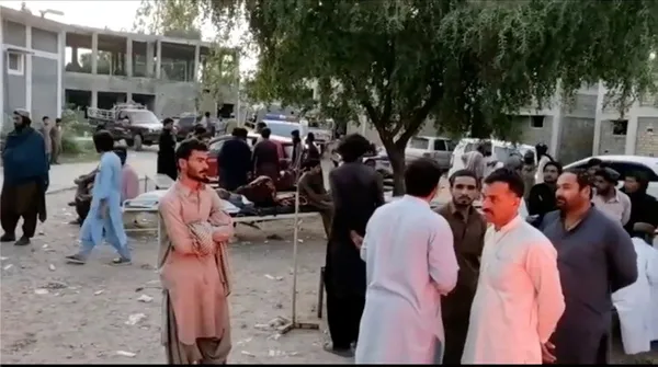 Son dakika | Pakistan'da korkutan deprem! 20 kişi hayatını kaybetti yüzlerce yaralı var - 2