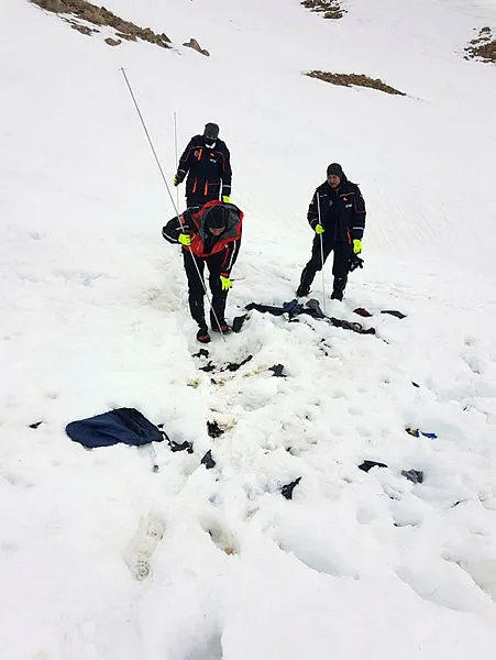 Son dakika: Van Valiliği: İran sınırında 7 mültecinin cesedi bulundu