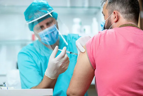 koronavirus-asisi-icin-tarih-verildi-abd-ocak-ayinin-ilk-haftasina-kadar-20-milyon-asi-dagitacak-1608417394474.jpg Koronavirüs aşısı için tarih verildi! ABD Ocak ayının ilk haftasına kadar 20 milyon aşı dağıtacak - 1