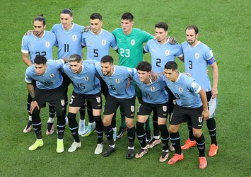 Uruguay milli takımında Muslera devri kapandı! 12 yıl sonra eldiven değişikliği