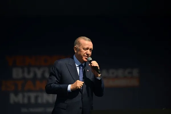 yeniden-buyuk-istanbul-mitingi-baskan-erdogandan-onemli-aciklamalar-1711283881390.jpg Başkan Erdoğan İstanbul mitinginde konuştu: İstanbul'u CHP zulmünden kurtarmalıyız | Sağlam aday sağlam adam: Kurum ile yeni bir dönemi başlatacağız - 2