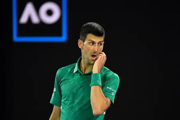 novak-djokovic-ile-ilgili-karar-verildi-sinir-disi-edilecek-mi-1641798658476.jpg Novak Djokovic ile ilgili karar verildi! Sınır dışı edilecek mi? - 1