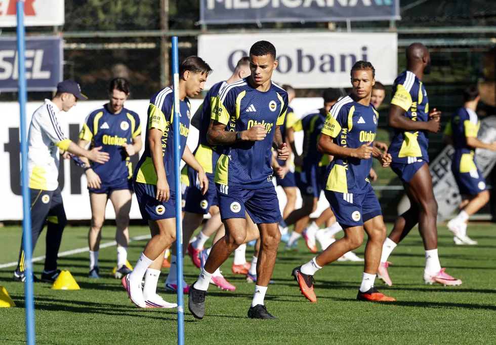 Kadıköy’de kritik randevu: Fenerbahçe-Konyaspor maçının muhtemel 11’leri - 4