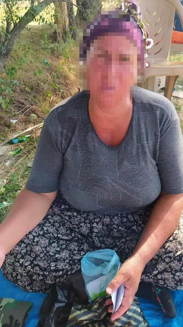 1696417556249.jpg Yaşlı kadın suç makinesi çıktı! 10 yıllık kaçış Denizli'de son buldu - 2