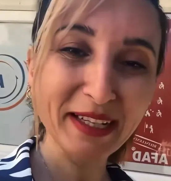 turkiyede-bitmeyen-28-subat-kafasi-basortululer-imha-edilsin-1782043539147.jpeg Türkiye'de bitmeyen 28 Şubat kafası! Küfredip hakaretler savurdu: Başörtülüler imha edilsin! Gözaltı kararı verildi - 1