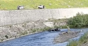 Erzurum’da otomobil dereye uçtu! Bir aile yok oldu