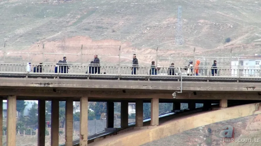 Cizre'de teröristler vatandaşların üzerine ateş açtı 25