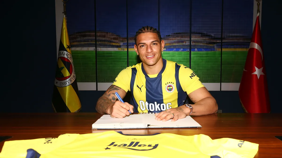 Fenerbahçe transferi resmen açıkladı! 3.5 yıllık imzayı attı