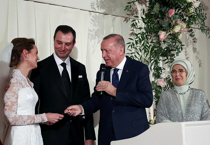 Başkan Erdoğan Hulusi Akar'ın oğlunun nikah şahidi oldu - 2