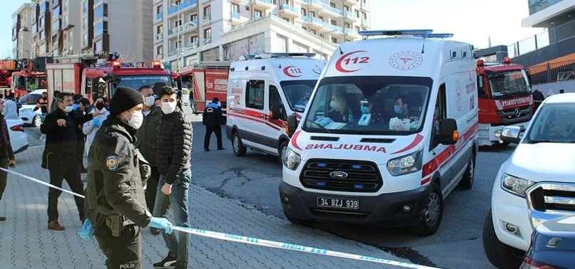 Son Dakika Istanbul Esenyurt Ta Bir Binada Patlama