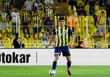 Fenerbahçe'ye Galatasaray derbisi öncesi Kim Min-Jae'den kötü haber