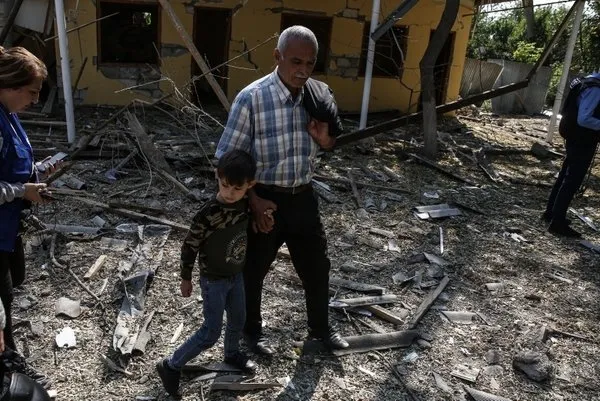 Son dakika | Azerbaycan açıkladı: Ermenistan 4 bölgeye saldırdı - 1