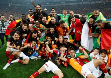 Galatasaraylı ismin menajeri açıkladı!