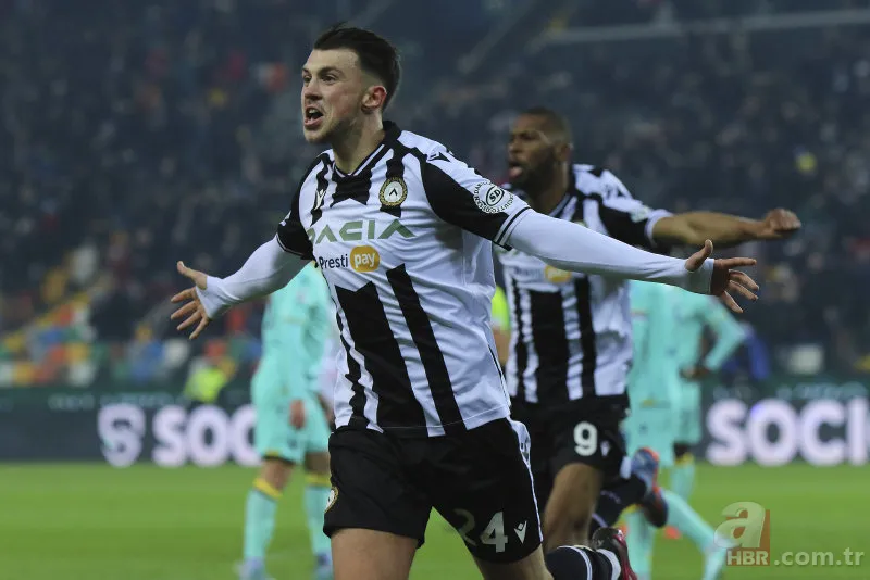 Fenerbahçe'den tarihe geçecek teklif! Mourinho istedi Samardzic için kesenin ağzı açıldı 10