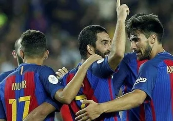 Barcelona, Sevilla'yı 3-0 mağlup etti!