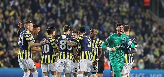 Fenerbahçe’de 4 yıllık imza! Altay Bayındır sözleşmesini uzattı
