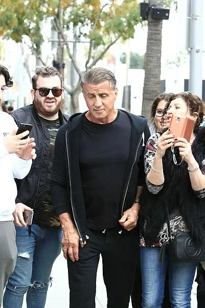 Sylvester Stallone namıdiğer Rambo tecavüz ile suçlanıyor