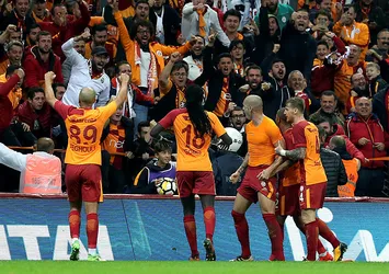 Galatasaray tarih yazma peşinde