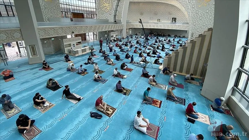 Diyanet son dakika: 23 Nisan'da Cuma namazı var mı? Bugün camilerde Cuma namazı kılınacak mı, yasak mı? 22