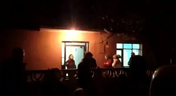 1616385218905.jpg Kız kardeşini ve yeğenlerini darp edince mahalleli sokağa döküldü! - 3